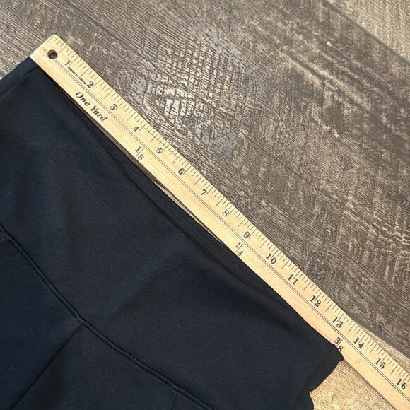 Assets by SPANX Women's Ponte Structured Leggings Black Size L - Picture 8 of 10